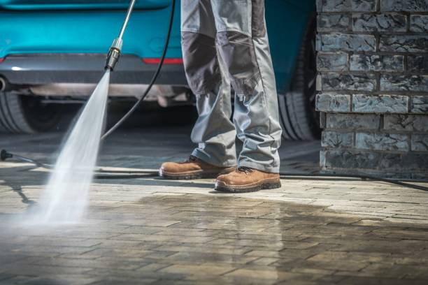 Best Sign and Awning Cleaning  in Santa Anna, TX
