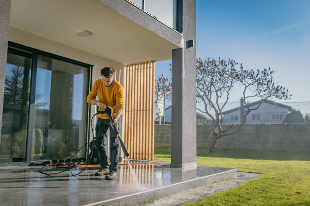 Professional Pressure Washing Services in Santa Anna, TX
